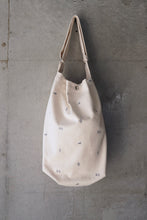 画像をギャラリービューアに読み込む, textile_ウェザーリポート刺繍_ivory