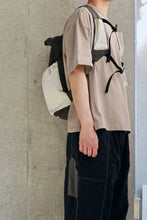 画像をギャラリービューアに読み込む, ロールトップバックパック_charcoal grey