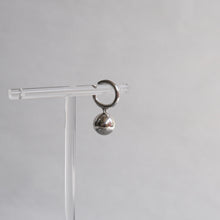 画像をギャラリービューアに読み込む, CHIZURU NAGAOKA _ dew_earcuff
