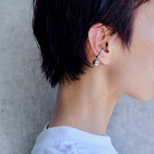 画像をギャラリービューアに読み込む, CHIZURU NAGAOKA _ dew_earcuff