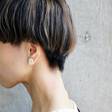 画像をギャラリービューアに読み込む, aardekleur イヤリングH