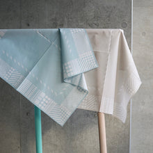 画像をギャラリービューアに読み込む, ジオメトリーハンカチーフ