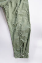 画像をギャラリービューアに読み込む, ノーカラーブルゾン_green
