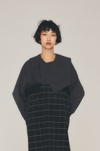 レターカラーブラウス_charcoal grey