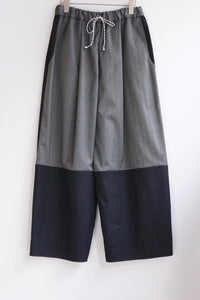 タックワイドパンツ_charcoal grey