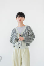 画像をギャラリービューアに読み込む, ウィンドウカーディガン_blue
