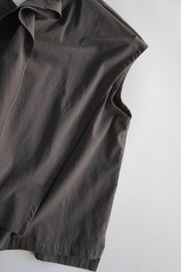 フォルデッドカラープルオーバー_charcoal grey
