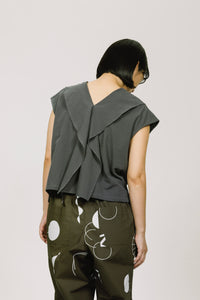フォルデッドカラープルオーバー_charcoal grey