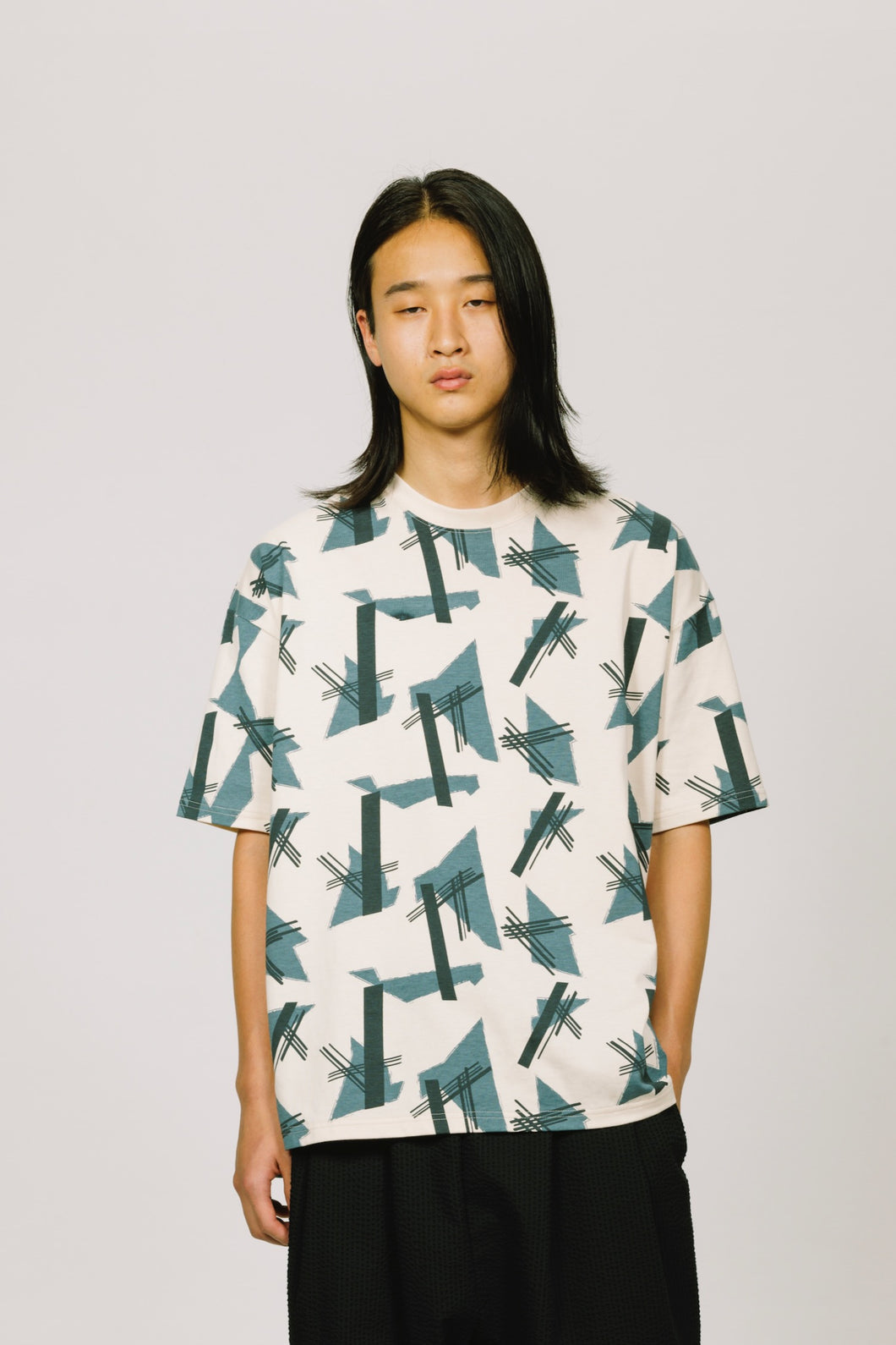 コンポジションTシャツ_beige