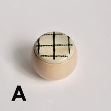 画像をギャラリービューアに読み込む, aardekleur×SNEEUW　densen　covered vessel
