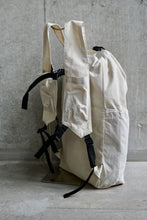 画像をギャラリービューアに読み込む, ロールトップバックパック_ivory
