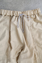 画像をギャラリービューアに読み込む, ナイロンワイドペインターパンツ_beige

