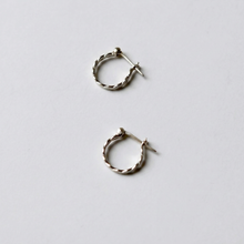 画像をギャラリービューアに読み込む, CHIZURU NAGAOKA _ 2ply_earring
