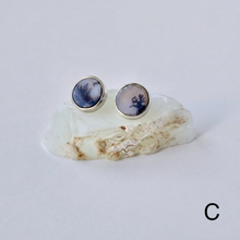 画像をギャラリービューアに読み込む, CHIZURU NAGAOKA _ DendriticAgate_earrings_pair
