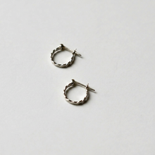 画像をギャラリービューアに読み込む, CHIZURU NAGAOKA _ 2ply_earring
